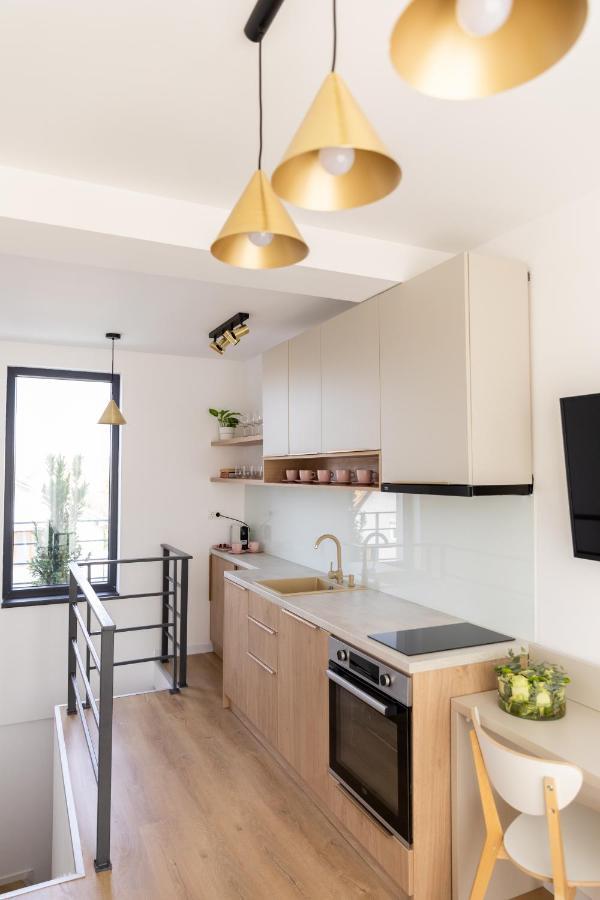Studio 8 I One Bedroom Apartment I Airport I Therme Отопени Екстериор снимка